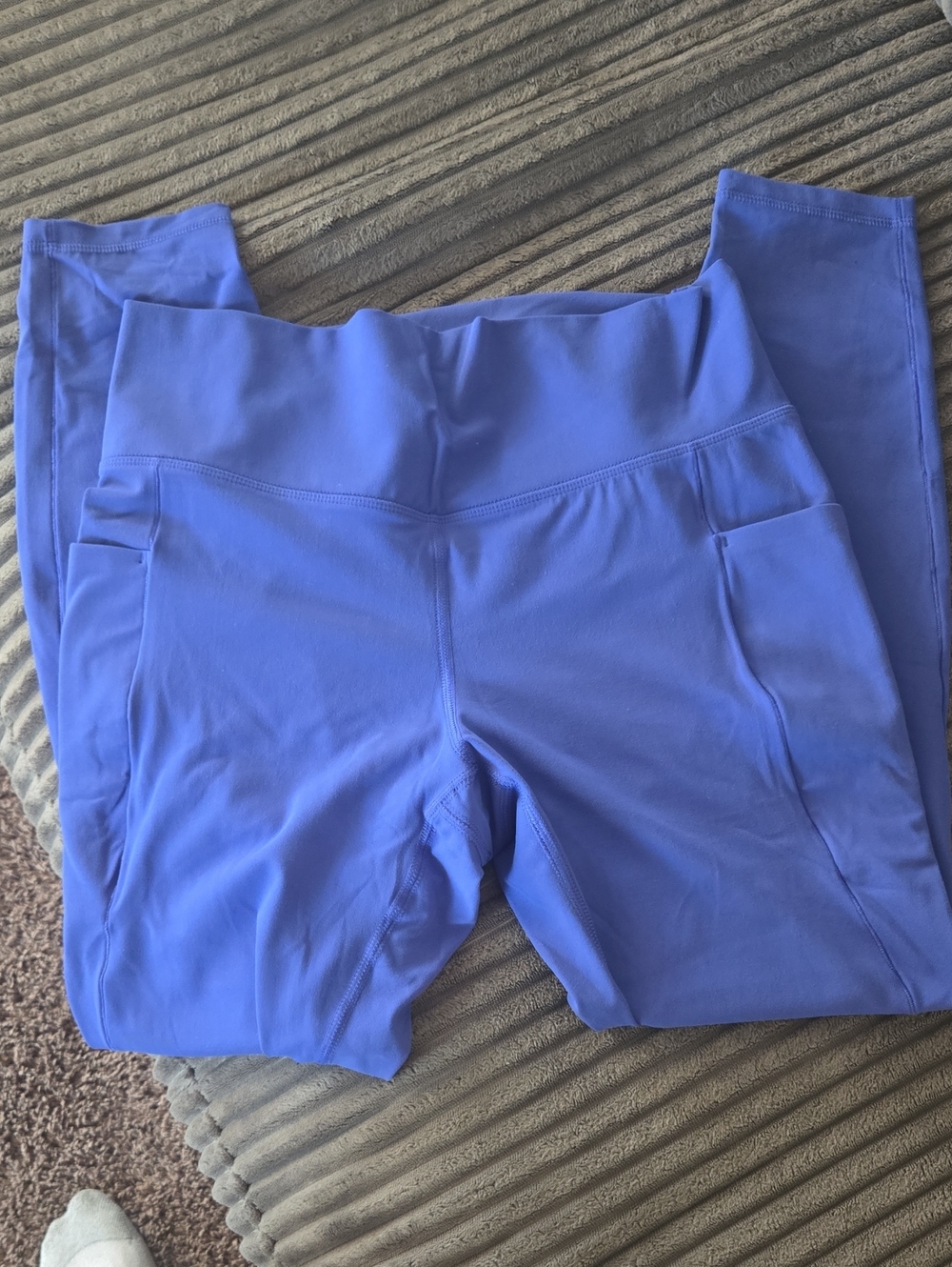 Purple High-Waist Leggings with Side Pockets